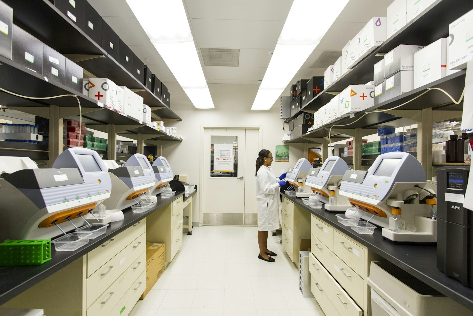 Biomedical scientist at work in a clinical laboratory
